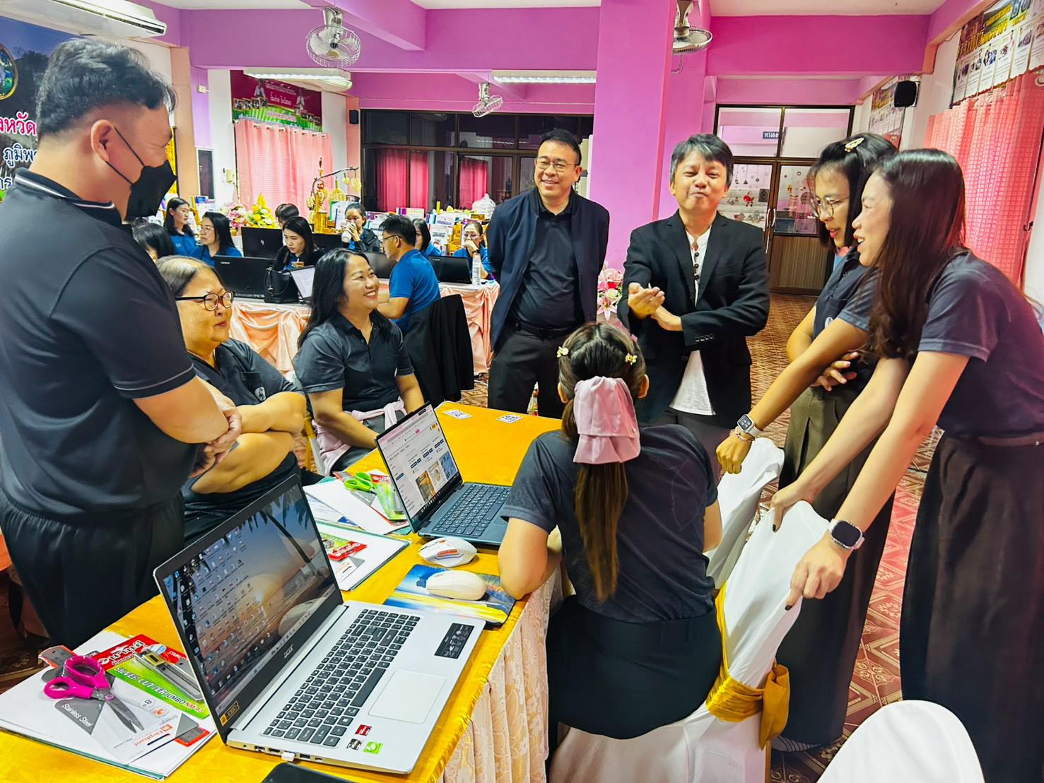 18. โครงการการพัฒนาบอร์ดเกมการเรียนรู้ เพื่อส่งเสริมคุณลักษณะอันพึงประสงค์ของผู้เรียนตามบริบทโรงเรียน ภายใต้โครงการพัฒนาคุณภาพการศึกษาและการพัฒนาท้องถิ่นโดยมีสถาบันอุดมศึกษาเป็นพี่เลี้ยงเครือข่ายเพื่อการพัฒนาอุดมศึกษา